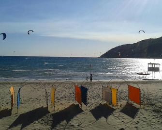 Roma 32 by Tempovacanza - Andora - Spiaggia