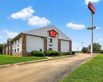 Econo Lodge Princeton - Princeton - Building