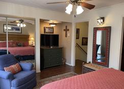 Claim Jumper 8 Townhouse With High Speed Wifi - Red River - Bedroom