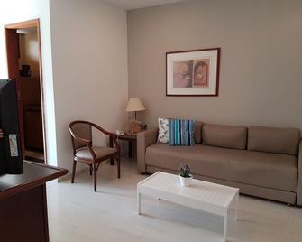 MC Flats Leblon Ocean - Rio de Janeiro - Living room