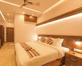 Passions Hotel Edathua Alleppey - אלפי