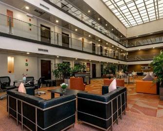 Altamira Village Hotel & Suites - Caracas - Lobby