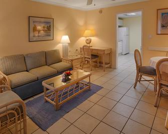 Bay View Suites Paradise Island - נאסאו - סלון