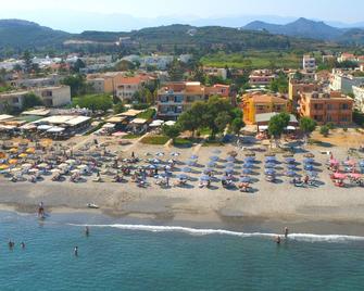 卡特琳娜海旁開放式公寓 - 普拉塔尼亞斯 - 普拉塔尼亞斯 - 海灘