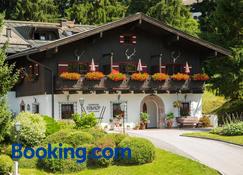 Der Erlhof Restaurant & Landhotel - Zell am See - Rakennus