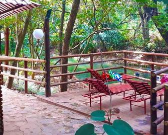 Águas da Serra Apart hotel - Rio Quente - Innenhof