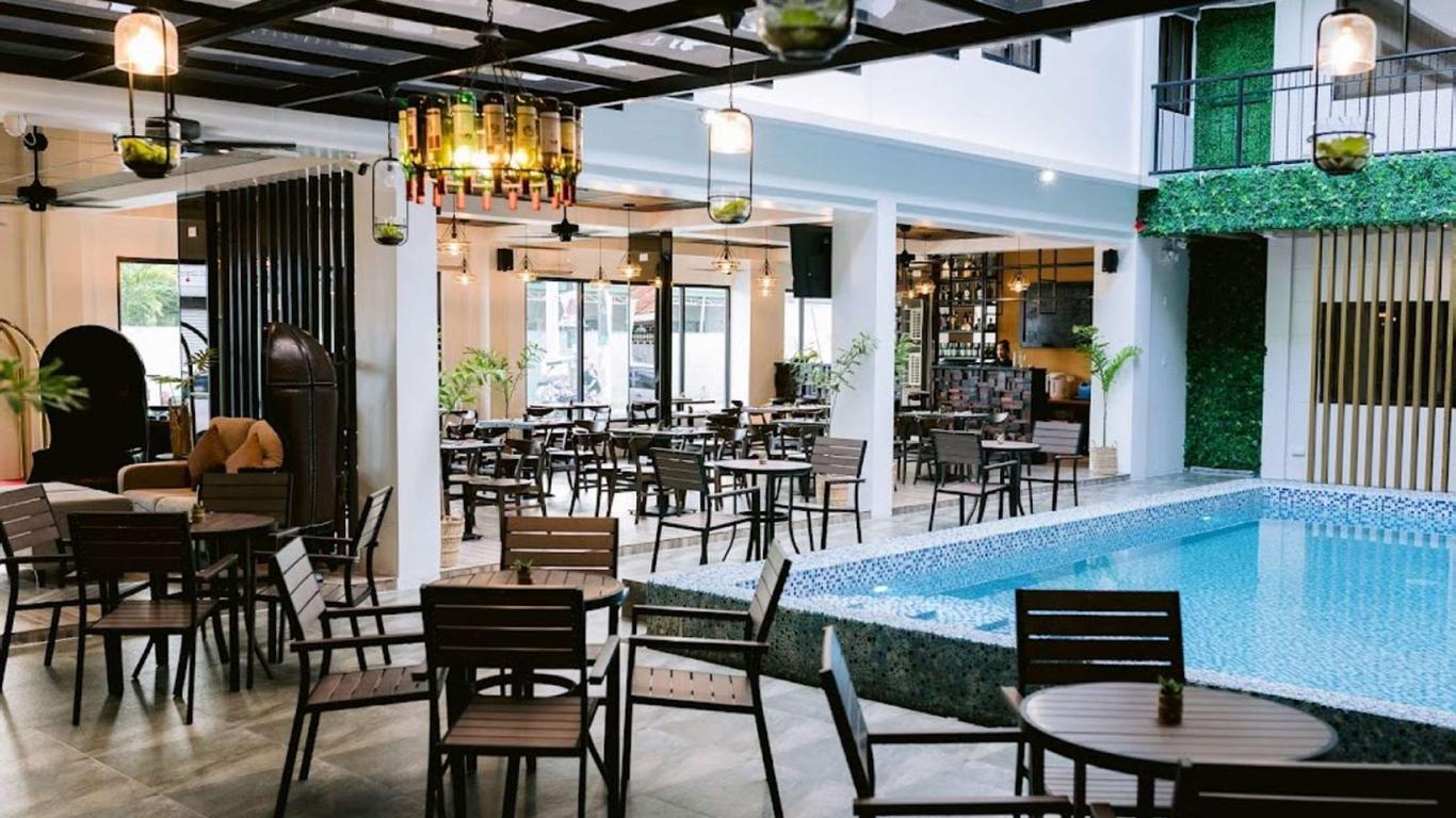 شور ستاي بلس هوتل باي بست ويسترن إيه سي لوكس أنجيليس سيتي