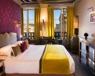 Hotel Les Dames Du Pantheon - Paris - Bedroom