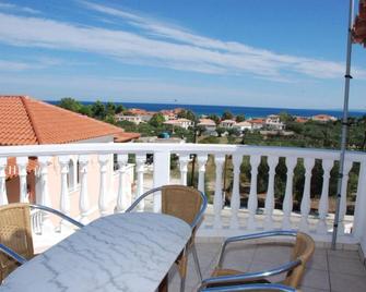 Lazaros Hotel Resort - Tsilivi - Balcón