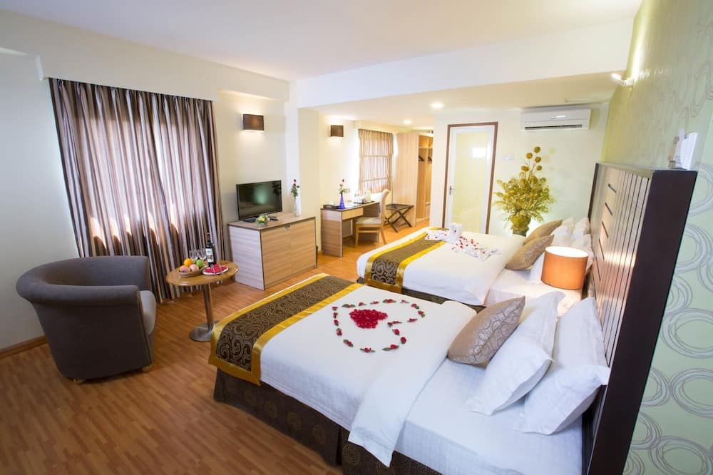 Uptown Hotel - Rangoon - Chambre
