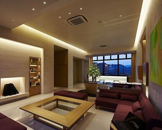 Candeo Hotels Matsuyama Okaido - Matsuyama