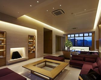 Candeo Hotels Matsuyama Okaido - מאטסויאמה