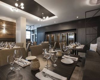 Imperia Hôtel et Suites Boucherville - Boucherville - Restaurace