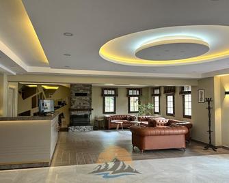 Ayder Altiparmak Suit - Çamlihemşin - Lobby