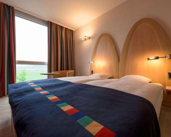 B&B HOTEL Lully 3 Lakes - Lully - Slaapkamer