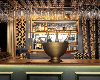 The Town House - Arundel - Bar