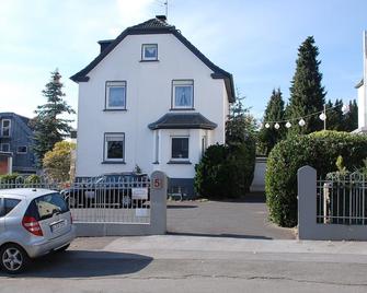 Small beautiful attic apartment in Solingen - Solingen - Edificio