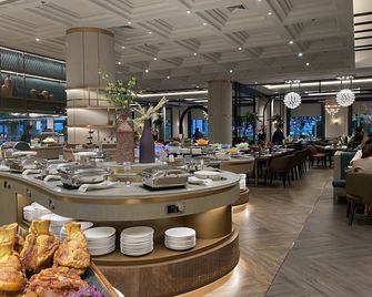 奇蹟大酒店 - 曼谷 - 自助餐