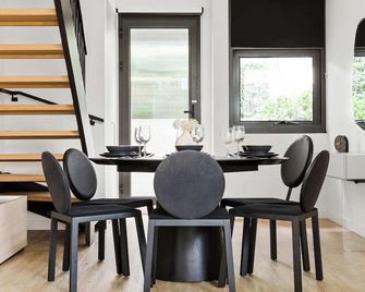 A Lux 3br Townhouse In South Yarra Free Parking - Melbourne - Dining room