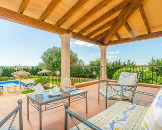 Can Bou - Villa With Private Pool In Ses Salines - ses Salines - Balkon