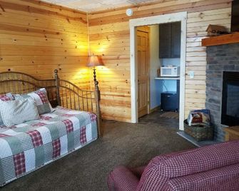 Amish Blessings Cabins - Millersburg - Huiskamer