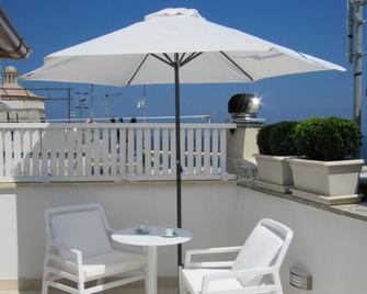Vicolo Fiorito B&B - Polignano a Mare - Balcone