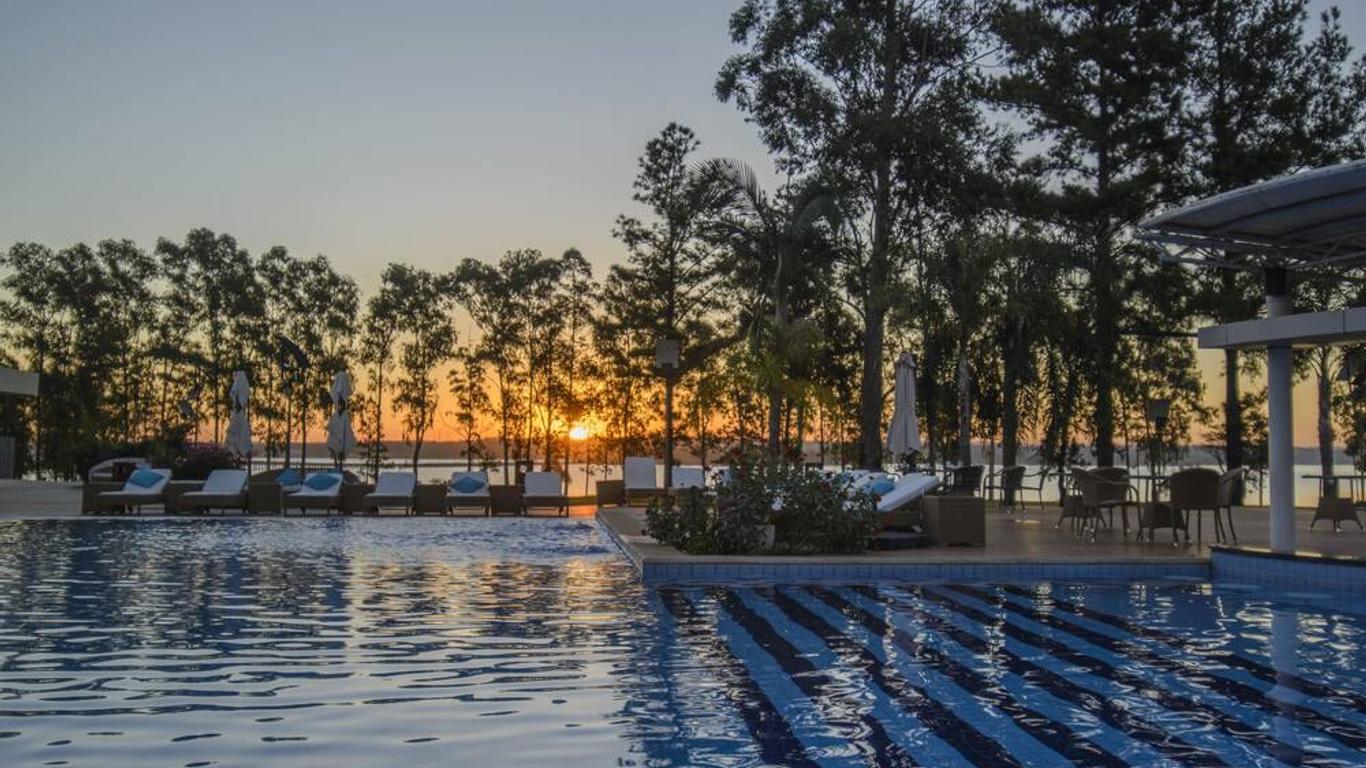 فندق أوا ريزورت