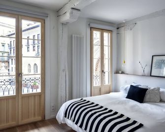 El Pisito - Bilbao - Sypialnia