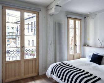 El Pisito - Bilbao - Bedroom