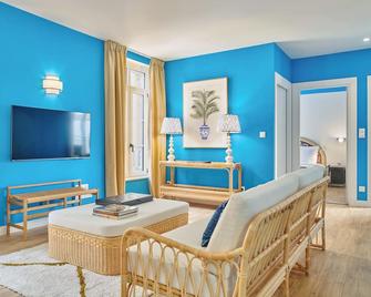 Maleyssie Les Suites - Chartres - Living room