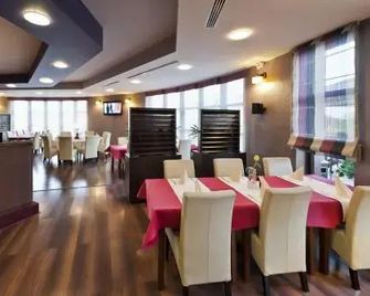 Hotel Esperanto - Świdnica - Restaurant