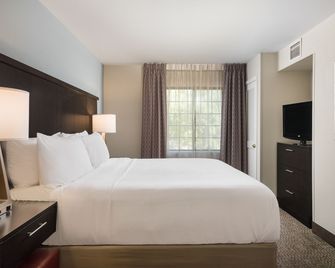 Staybridge Suites Chantilly Dulles Airport By IHG - Chantilly - Slaapkamer