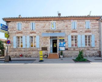 Logis Hotels - La Table d'Antan - Hôtel 2 étoiles et Restaurant - Castelculier - Edificio