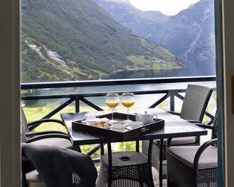 Hotel Union Geiranger Bad & Spa - Geiranger - Balkon