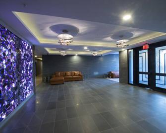NEW Aura Newly built and spacious 2 bed, 2 bathrooms - Regina - Lobby