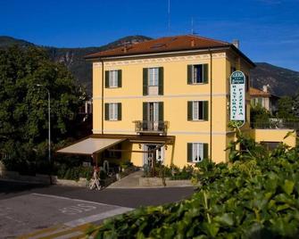 Albergo Ristorante Grigna - Mandello del Lario - Gebäude