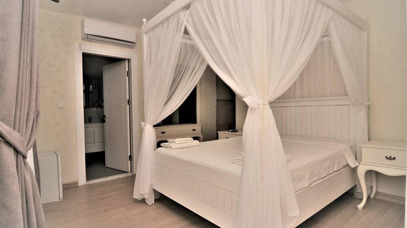 Alacati Eldoris Butik Hotel