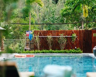 Tam Coc Valley Eco Resort - Ninh Binh - Pool