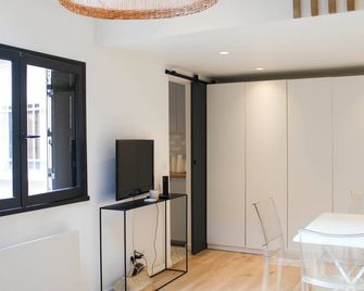 Charming house in Montreuil with terrace - Montreuil - Sala pranzo