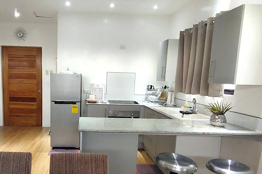Rice Field View Apartment - Ormoc - Cuisine