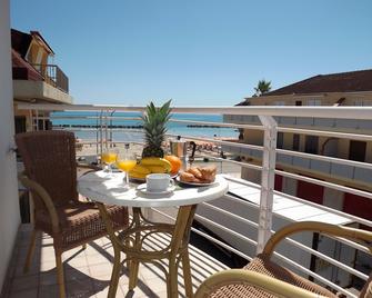 Residence Twigha - Martinsicuro - Balkón