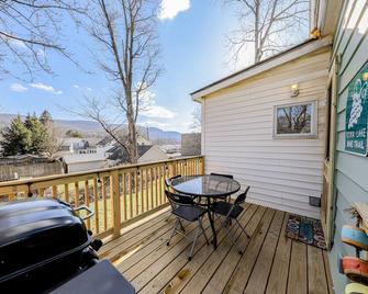 Lake Daze - Hammondsport - Balcón