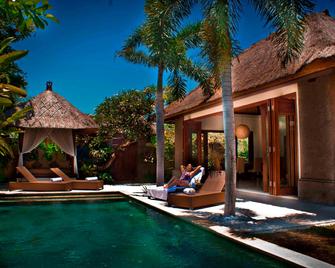 Mahagiri Villas Sanur - Denpasar - Pool