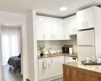 Apartamentos Varela 14 - Málaga - Cocina