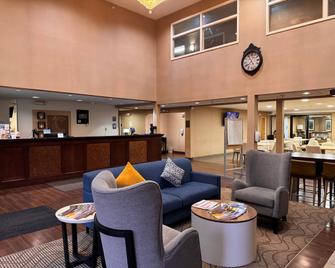 Comfort Inn & Suites Black River Falls I-94 - Black River Falls - Lobby