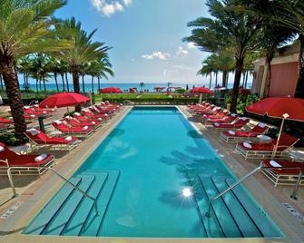 Acqualina Resort & Residences On The Beach - Sunny Isles Beach - Pool