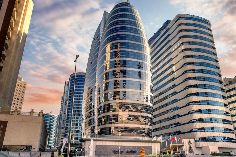 Citadines Metro Central Dubai - Dubai - Building
