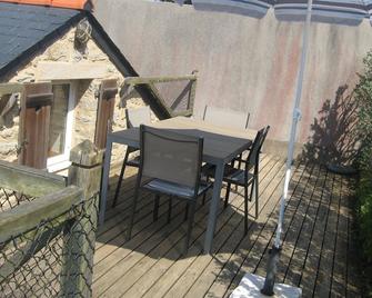 Exceptional! Waterfront fisherman's cottage Golfe du Morbihan Larmor Baden - Larmor-Baden - Patio