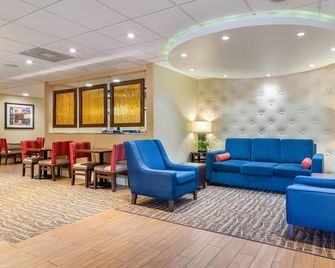 Spark by Hilton Atlanta Airport South College Park - College Park - Lounge