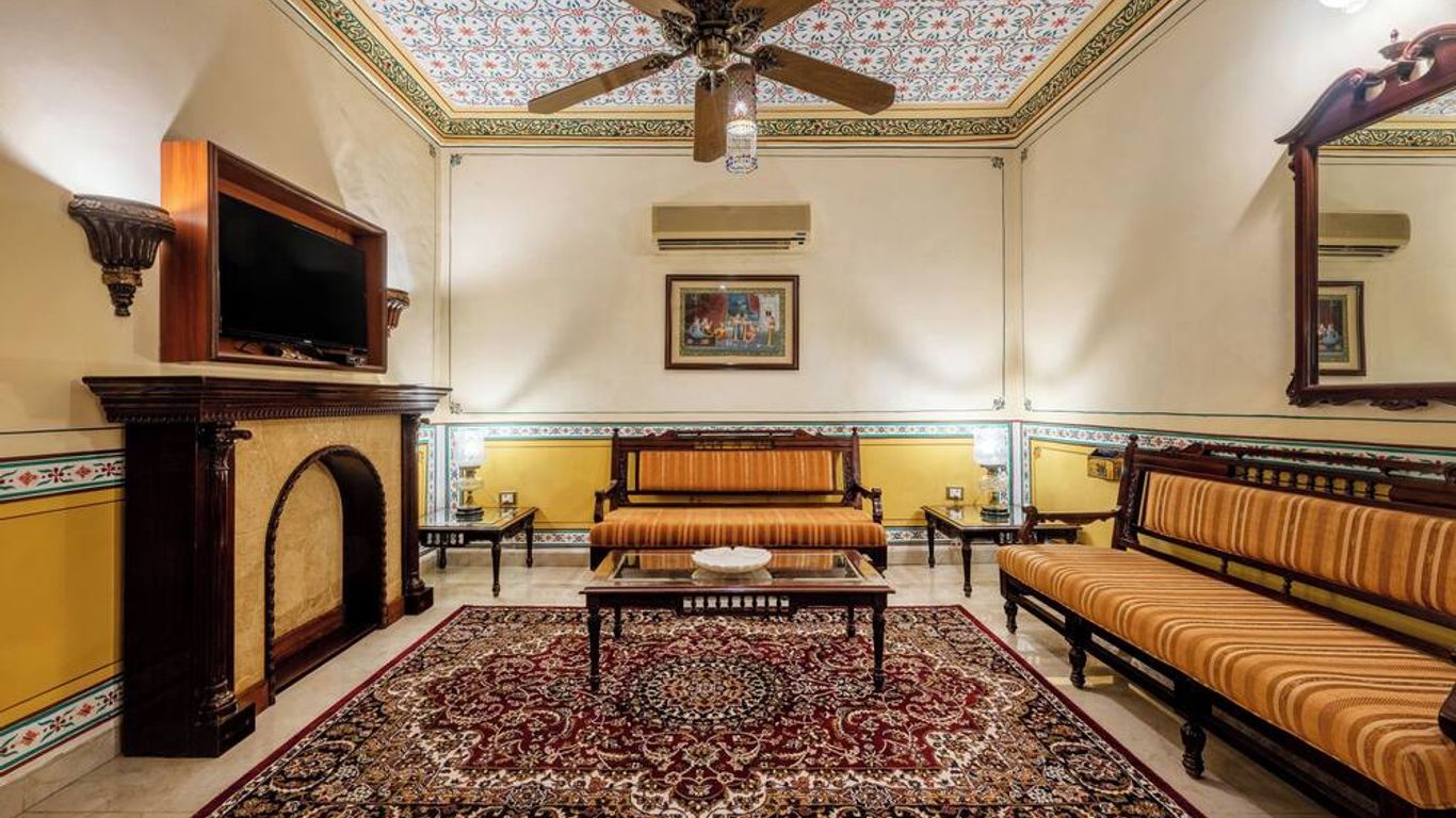 Chokhi Dhani The Ethnic 5-Star Deluxe Re